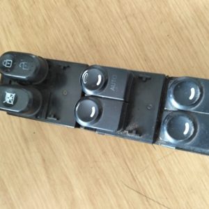 2016 HYUNDAI ACCENT RIGHT FRONT WINDOW SWITCH