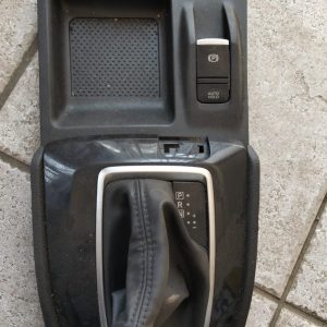2020 NISSAN XTRAIL T32 GEAR SHIFT COVER