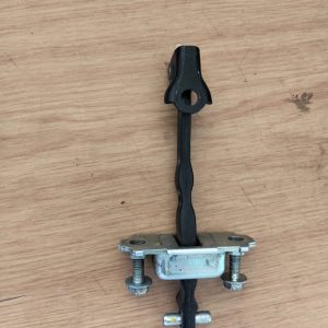 2021 SUZUKI SWIFT  LEFT  FRONT DOOR  HINGES