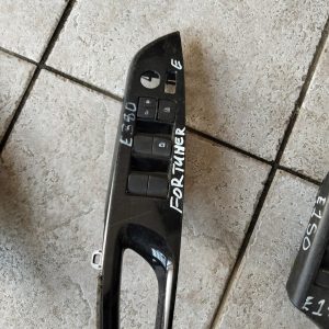 2023 toyota forturner right front window switch