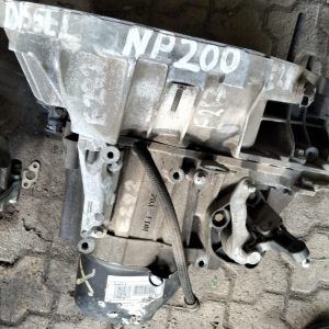 NISSAN NP200 DIESEL GEAR BOX