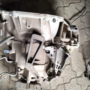 RENAULT KWID MANUAL GEAR BOX