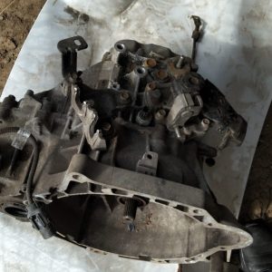 HYUNDAI ACCENT 1.6 MANUAL GEAR BOX